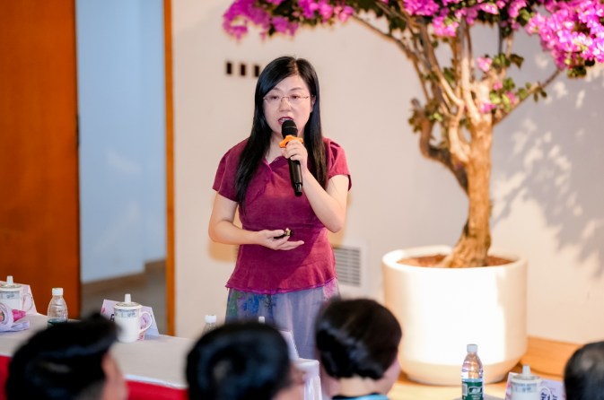 資訊 | 造源首席設計師林俊英應邀2024深圳簕杜鵑市花文化與學術(shù)交流會活動并作學術(shù)報告(圖3)